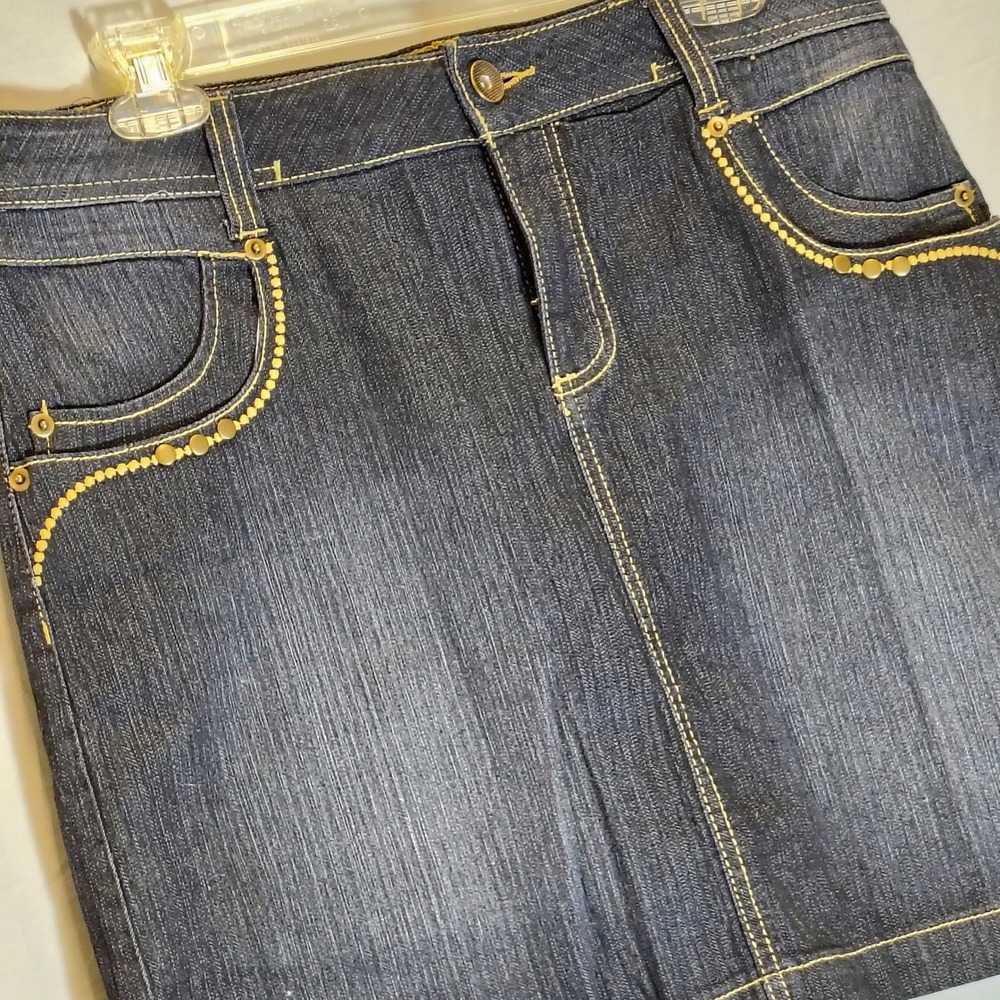 Baccini Womens Dark Wash Denim Skort Studded Pocket Detail Mini Skirt Size 10